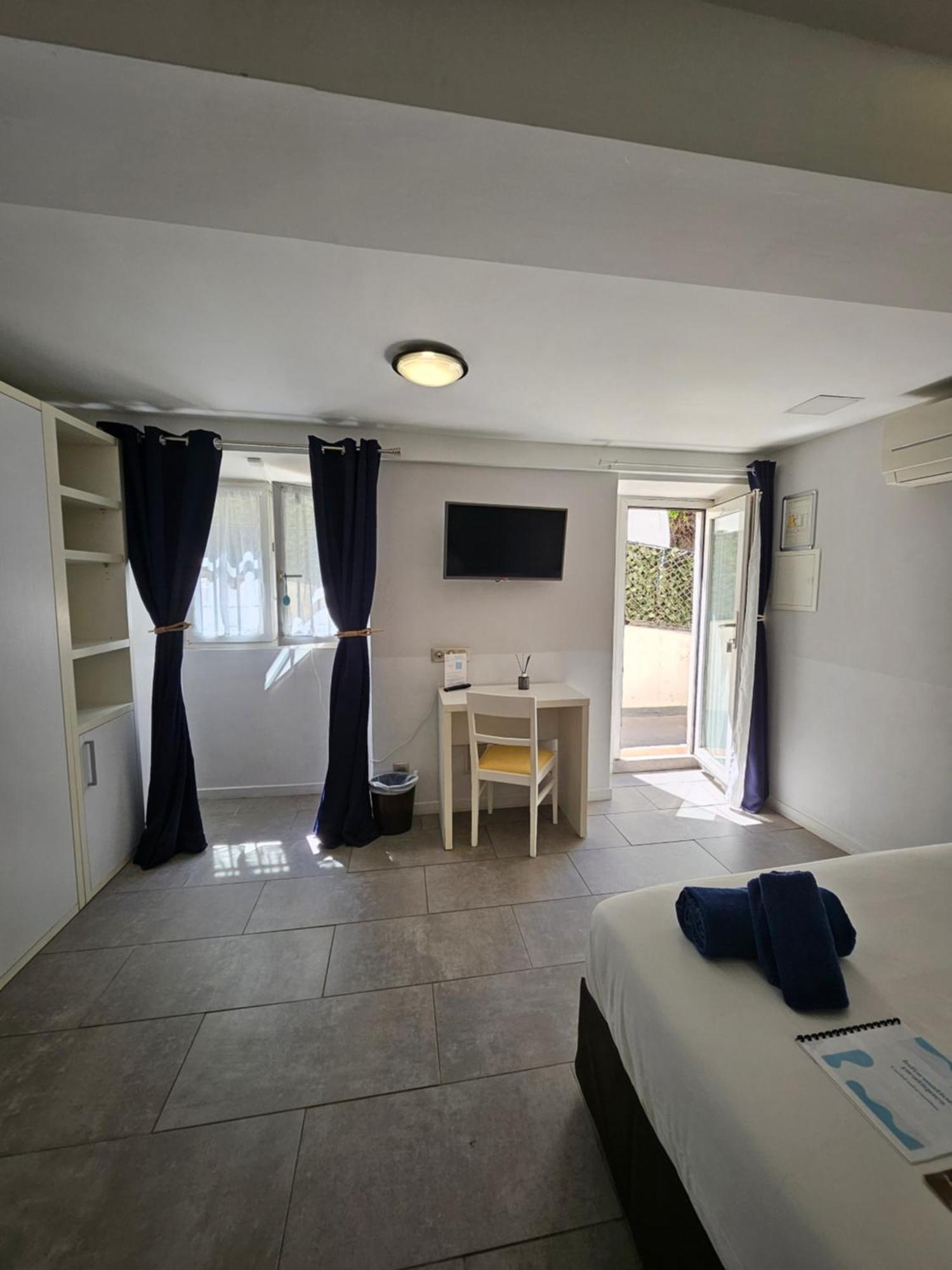 Hotel Flots D'Azur Promenade Des Anglais Nisa Cameră foto